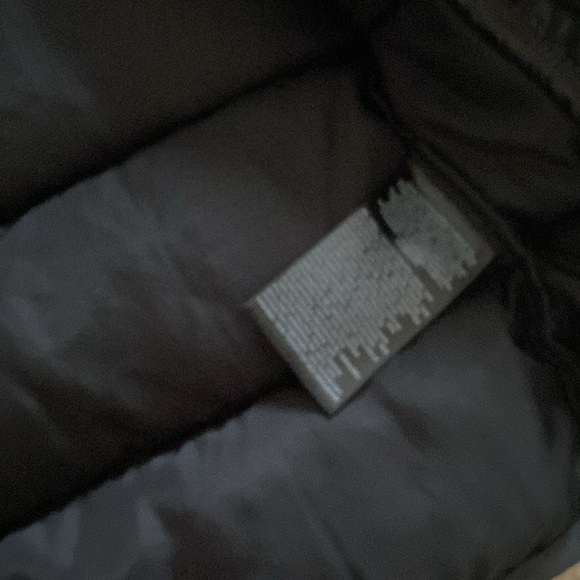 The North Face puffer coat - Picture 6 of 8